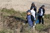 Jugendliche sind beim 11. Dreck-Weg-Tag dabei